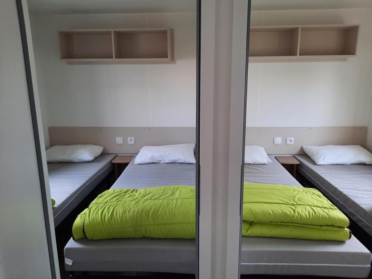 Mhvacances Louent Plusieurs Mobilhomes Dans Camping 4 Etoiles A 200M De La Plage Et Cure Thermale 카네트 외부 사진